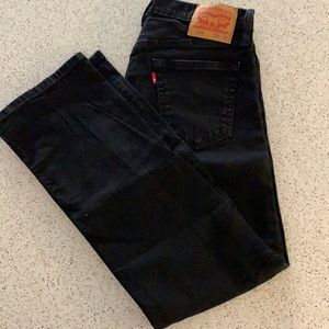 Levi's 514 - 33x32 - LIKE NEW
